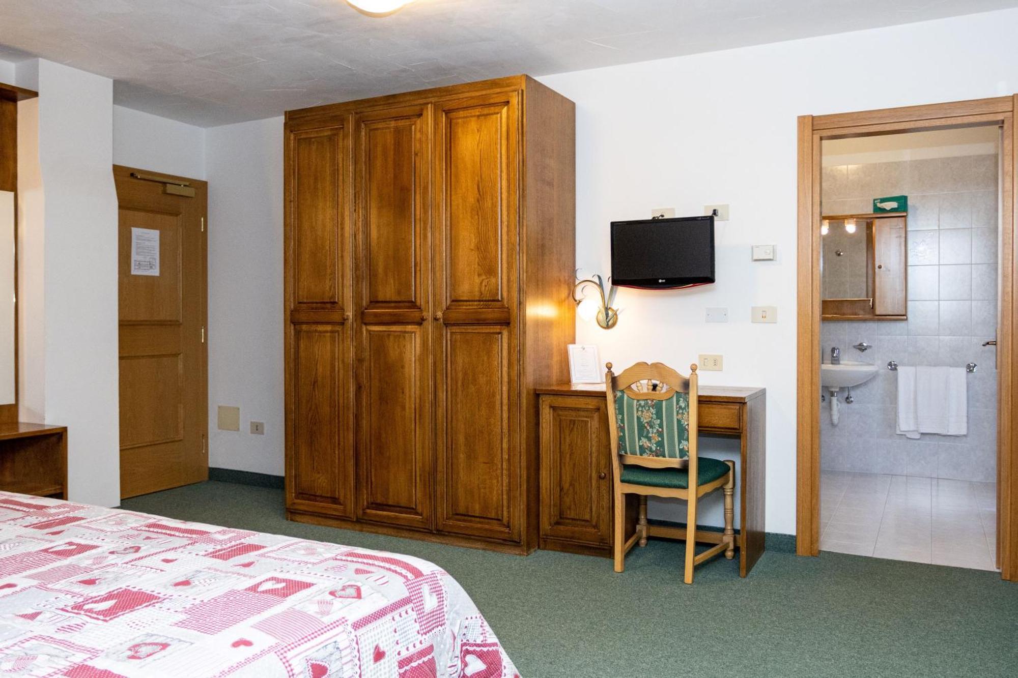 Wellness Hotel Dolomia ソラーガ エクステリア 写真