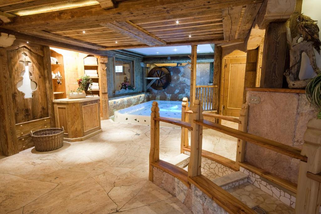 Wellness Hotel Dolomia ソラーガ エクステリア 写真