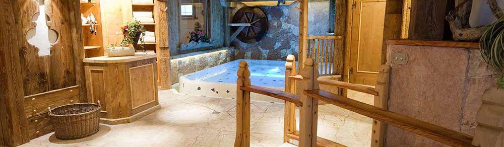 Wellness Hotel Dolomia ソラーガ エクステリア 写真